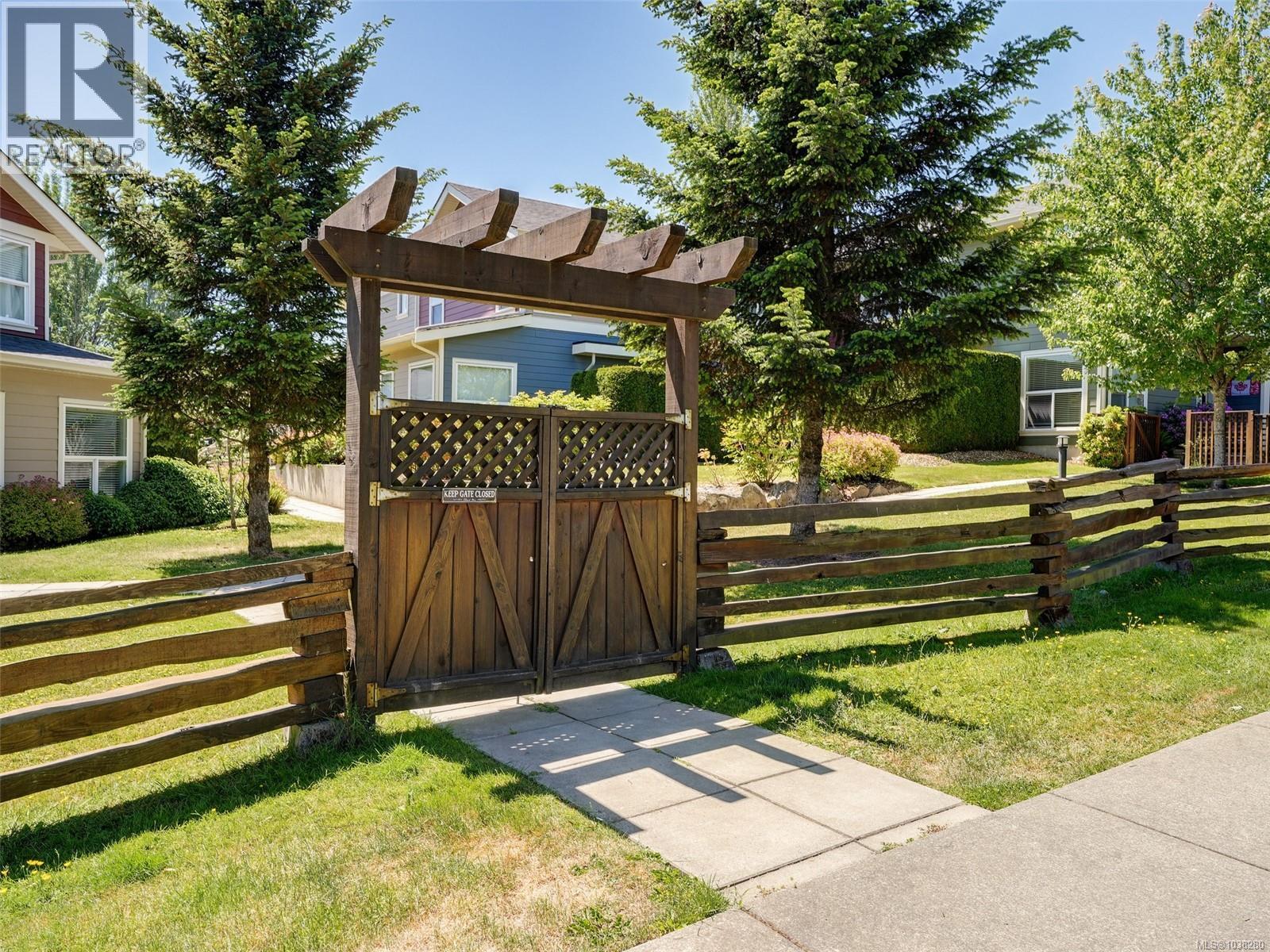 21 1515 Keating Cross Rd, Central Saanich, British Columbia  V8M 1W9 - Photo 42 - 1038280