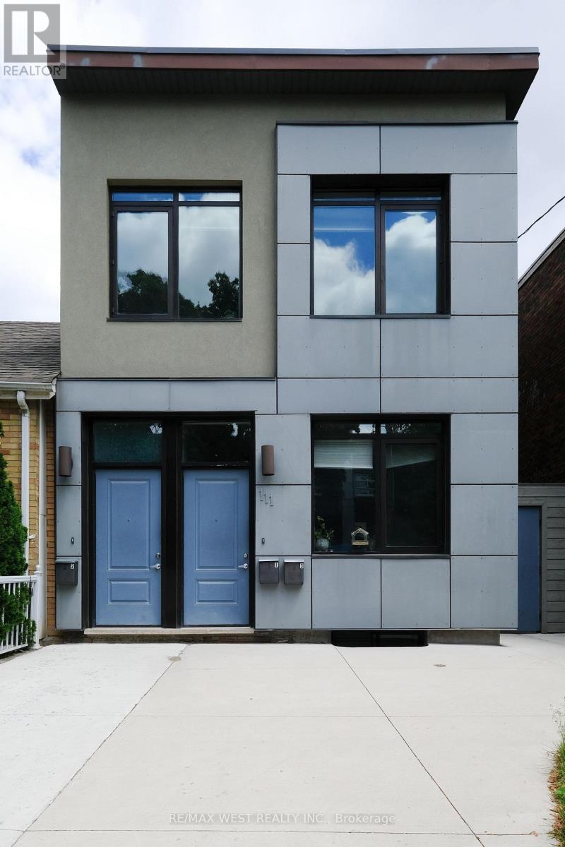 MAIN - 111 LIPPINCOTT STREET, Toronto, Ontario