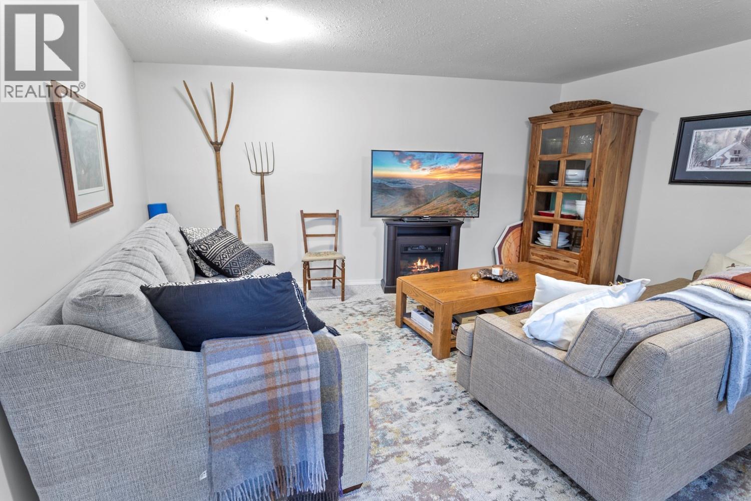 14425 3a Highway, Gray Creek, British Columbia V0B 1A2 - Photo 21 - 10389671