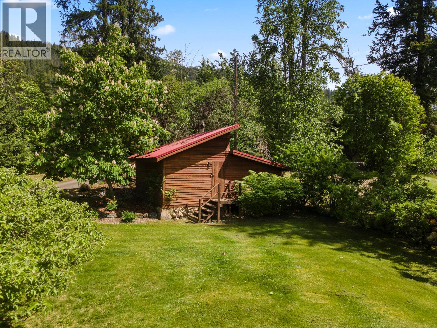 14425 3a Highway, Gray Creek, British Columbia V0B 1A2 - Photo 33 - 10389671