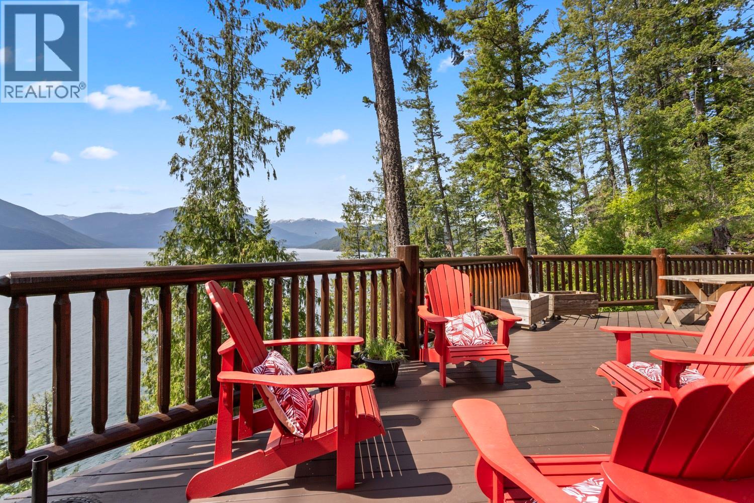 14425 3a Highway, Gray Creek, British Columbia V0B 1A2 - Photo 4 - 10389671