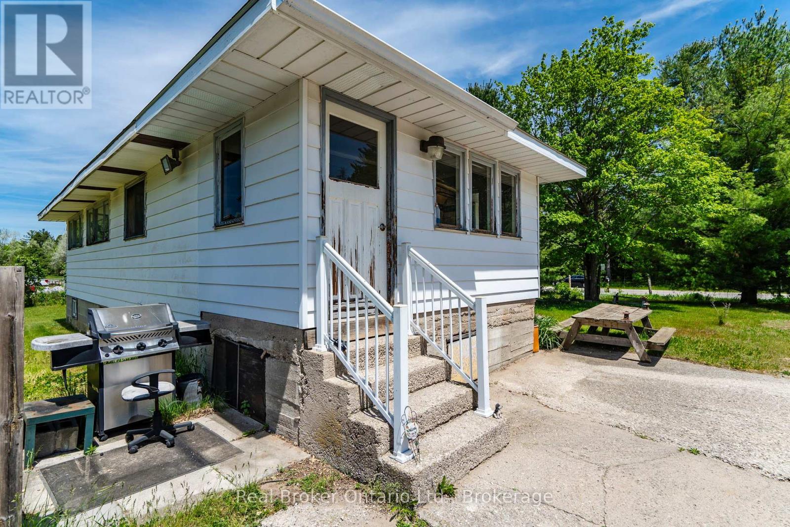 6988 Con Rd 4 Road, Adjala-Tosorontio, Ontario  L0M 1M0 - Photo 14 - N13416580