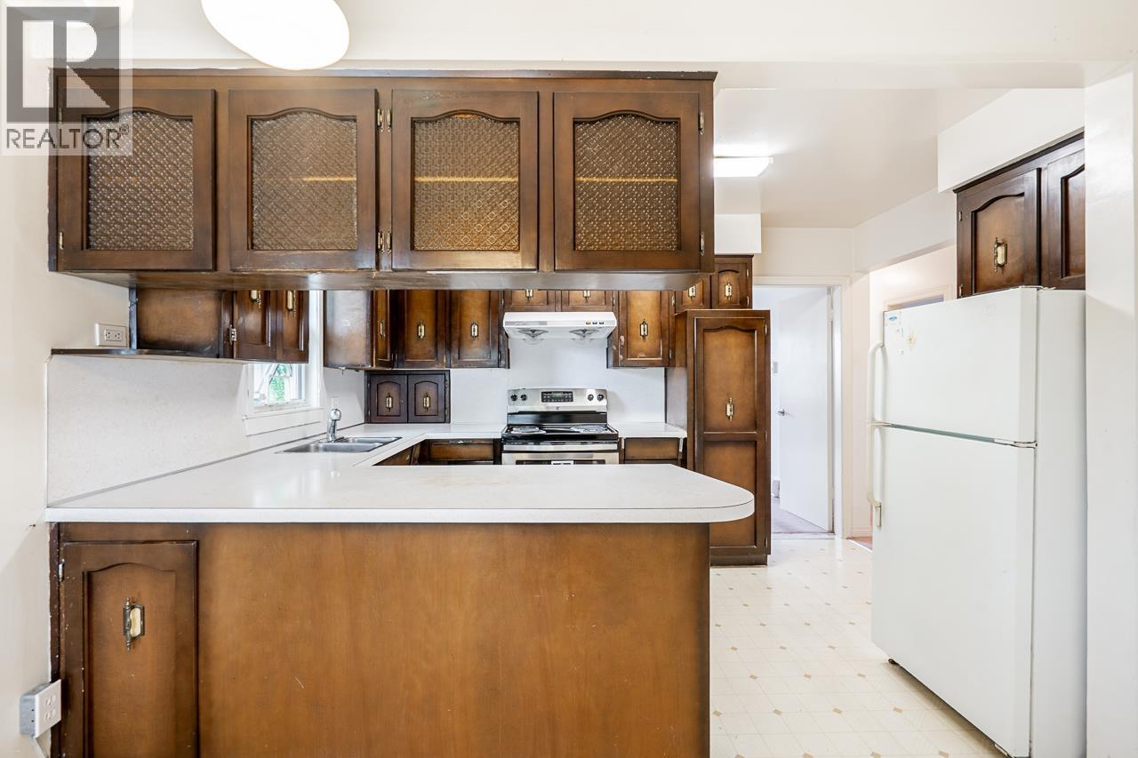 5121 Inverness Street, Vancouver, British Columbia  V5W 3N9 - Photo 11 - R3132982