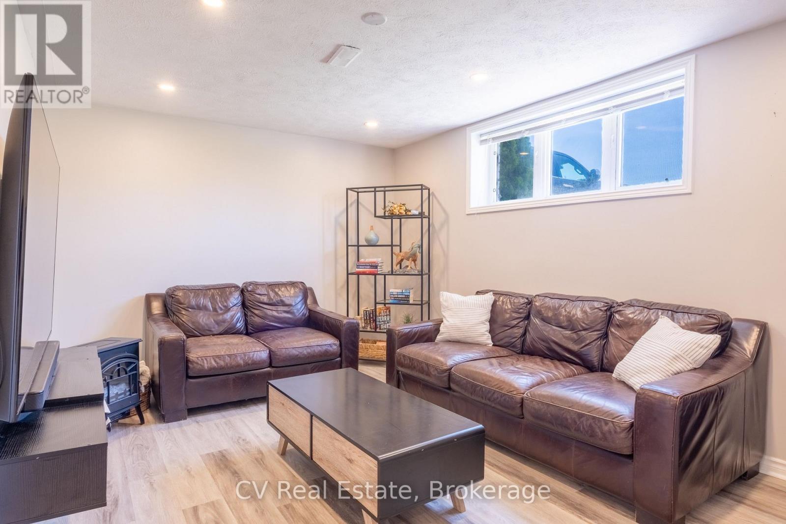 1 Birchwood Court, Meaford, Ontario  N4L 1T9 - Photo 17 - X13416596