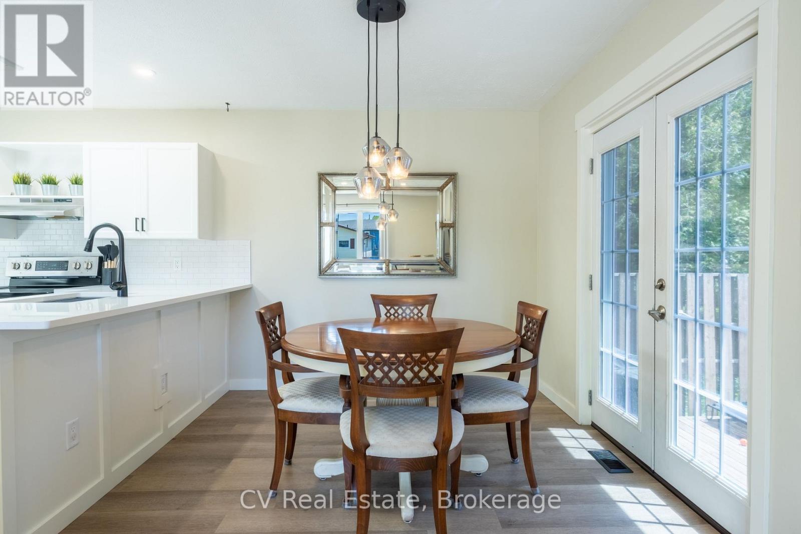 1 Birchwood Court, Meaford, Ontario  N4L 1T9 - Photo 7 - X13416596