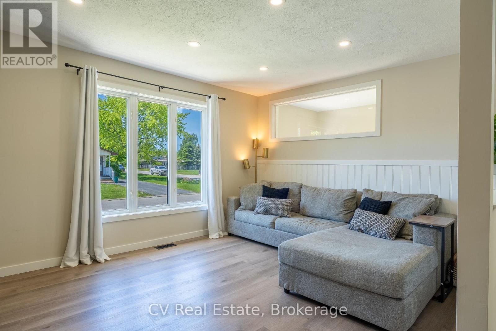 1 Birchwood Court, Meaford, Ontario  N4L 1T9 - Photo 8 - X13416596