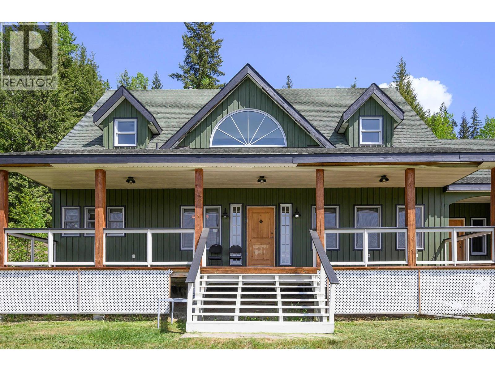 405 RAFT WEST FSR Road, Clearwater, British Columbia