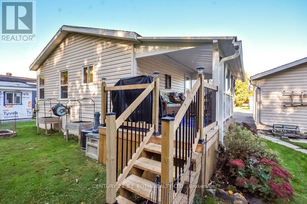 1355 Hilltop Road, Severn, Ontario  L3V 0V7 - Photo 9 - S13229380