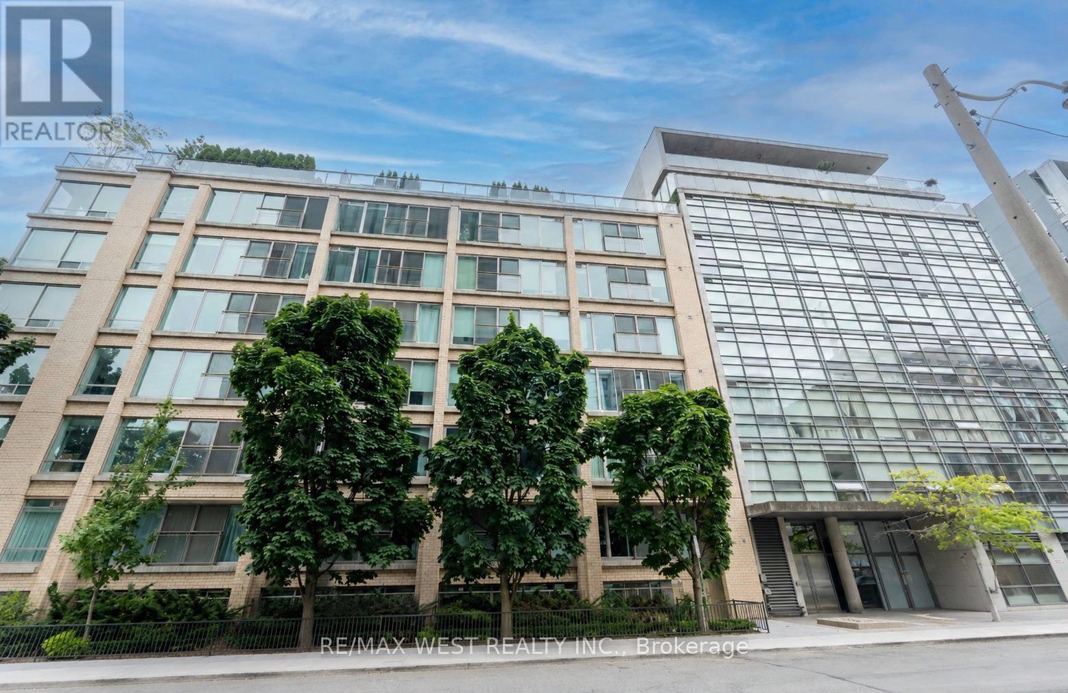 303 - 42 CAMDEN STREET, Toronto, Ontario