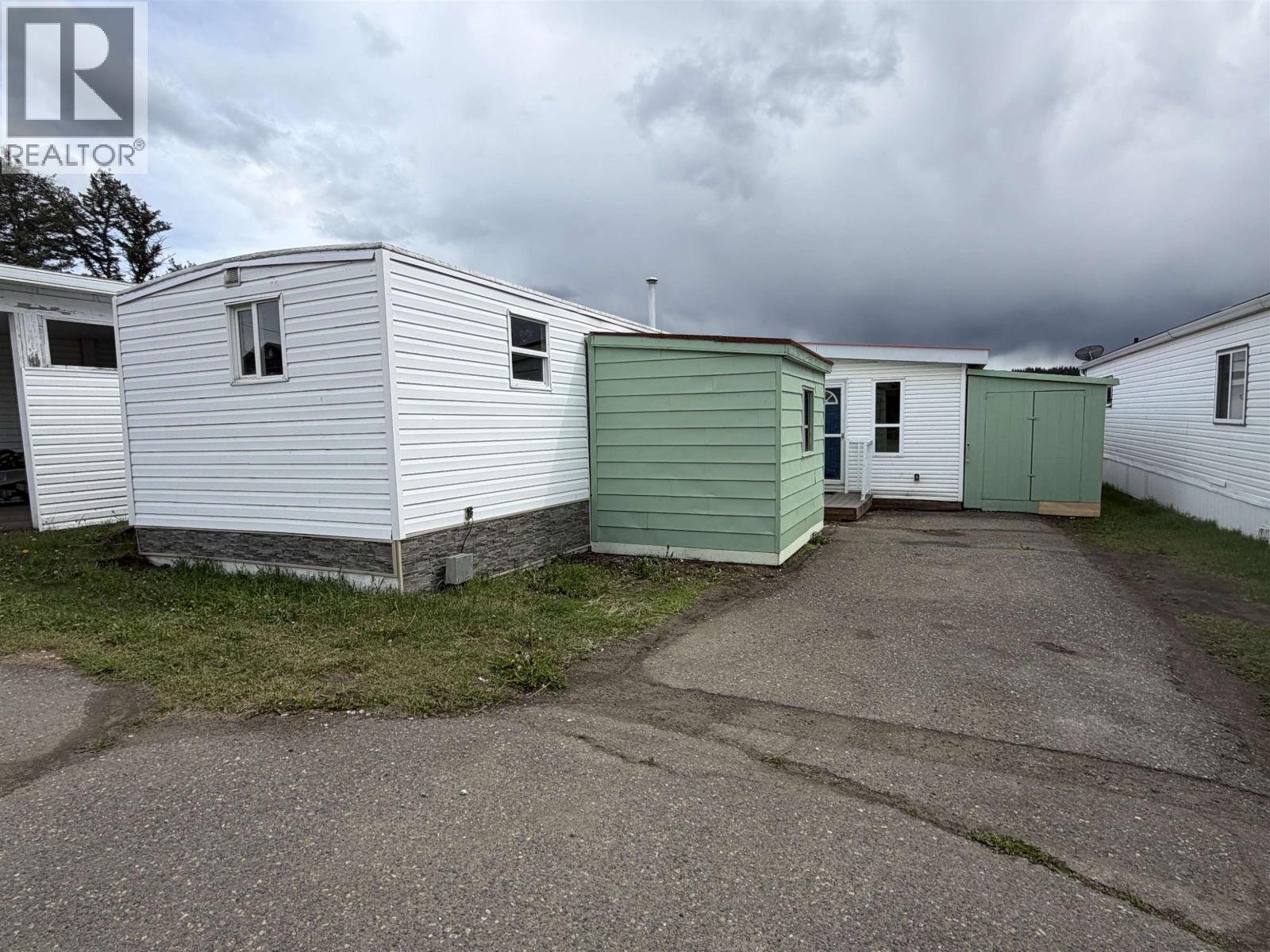 3 3728 Cariboo Hwy 97 S, 100 Mile House, British Columbia  V0K 1T1 - Photo 1 - R3133378