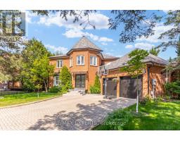23 BLOOMFIELD TRAIL, Richmond Hill, Ontario