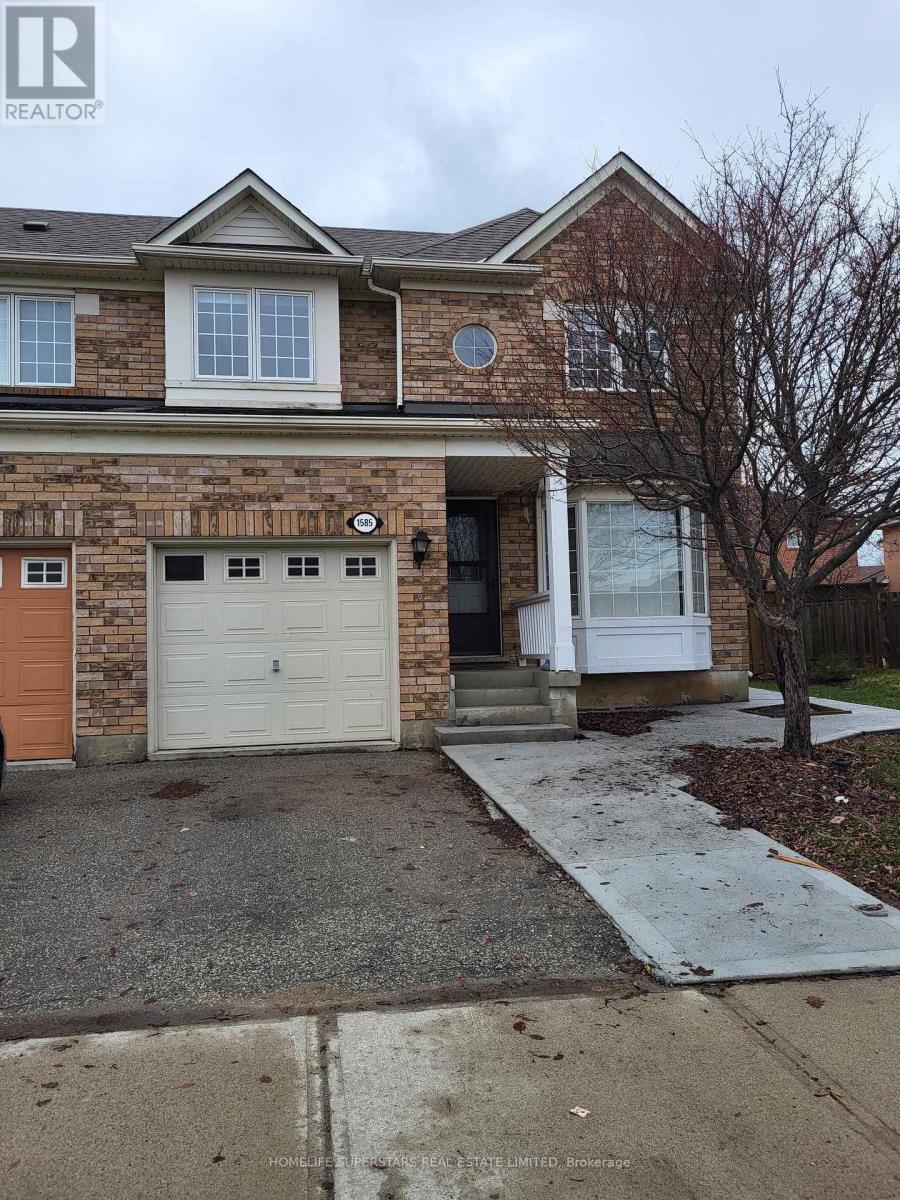 1585 GOWLING TERRACE, Milton, Ontario