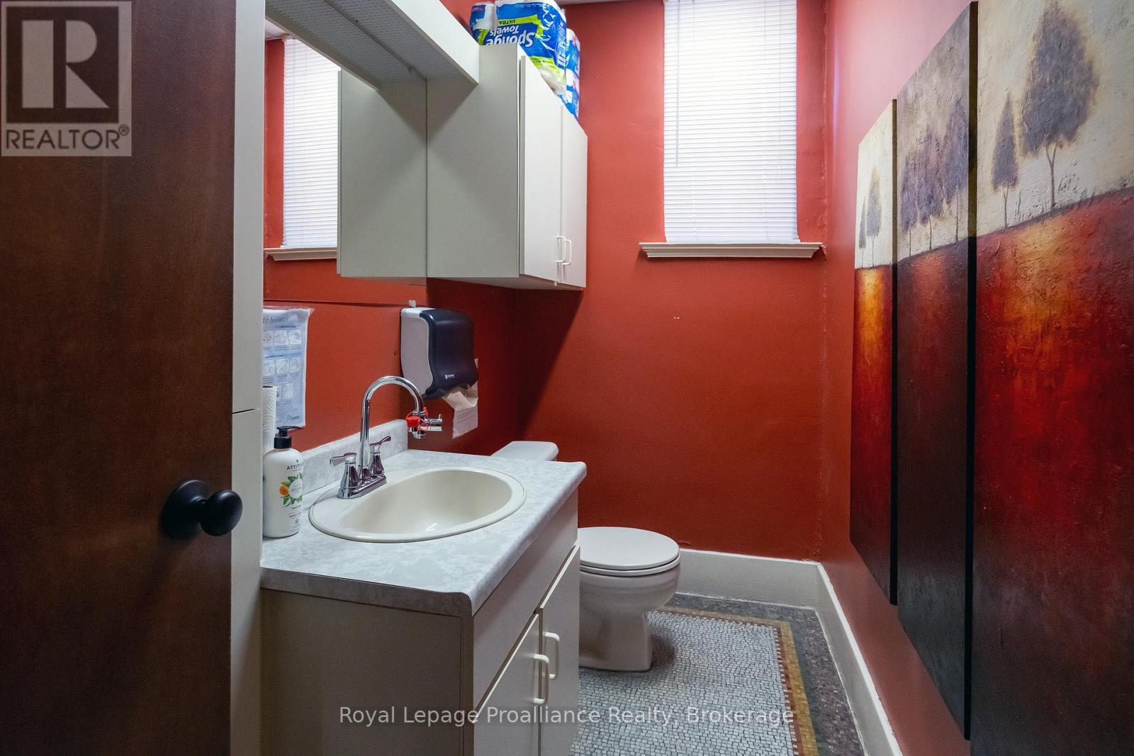 161 Front Street, Belleville (Belleville Ward), Ontario  K8N 2Y6 - Photo 17 - X13416810