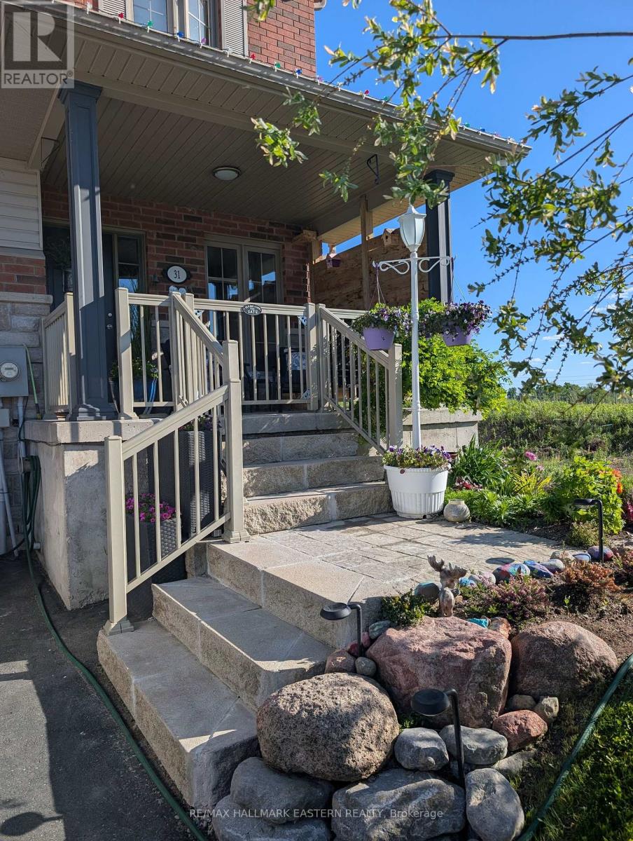 31 Paul Rexe Boulevard E, Otonabee-South Monaghan, Ontario  K9J 0G4 - Photo 2 - X13416848