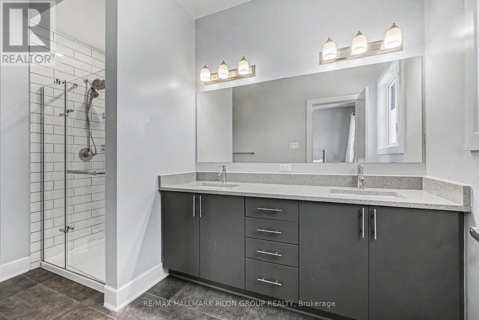 618 Mikinak Road, Ottawa, Ontario  K1K 3X7 - Photo 21 - X13416904