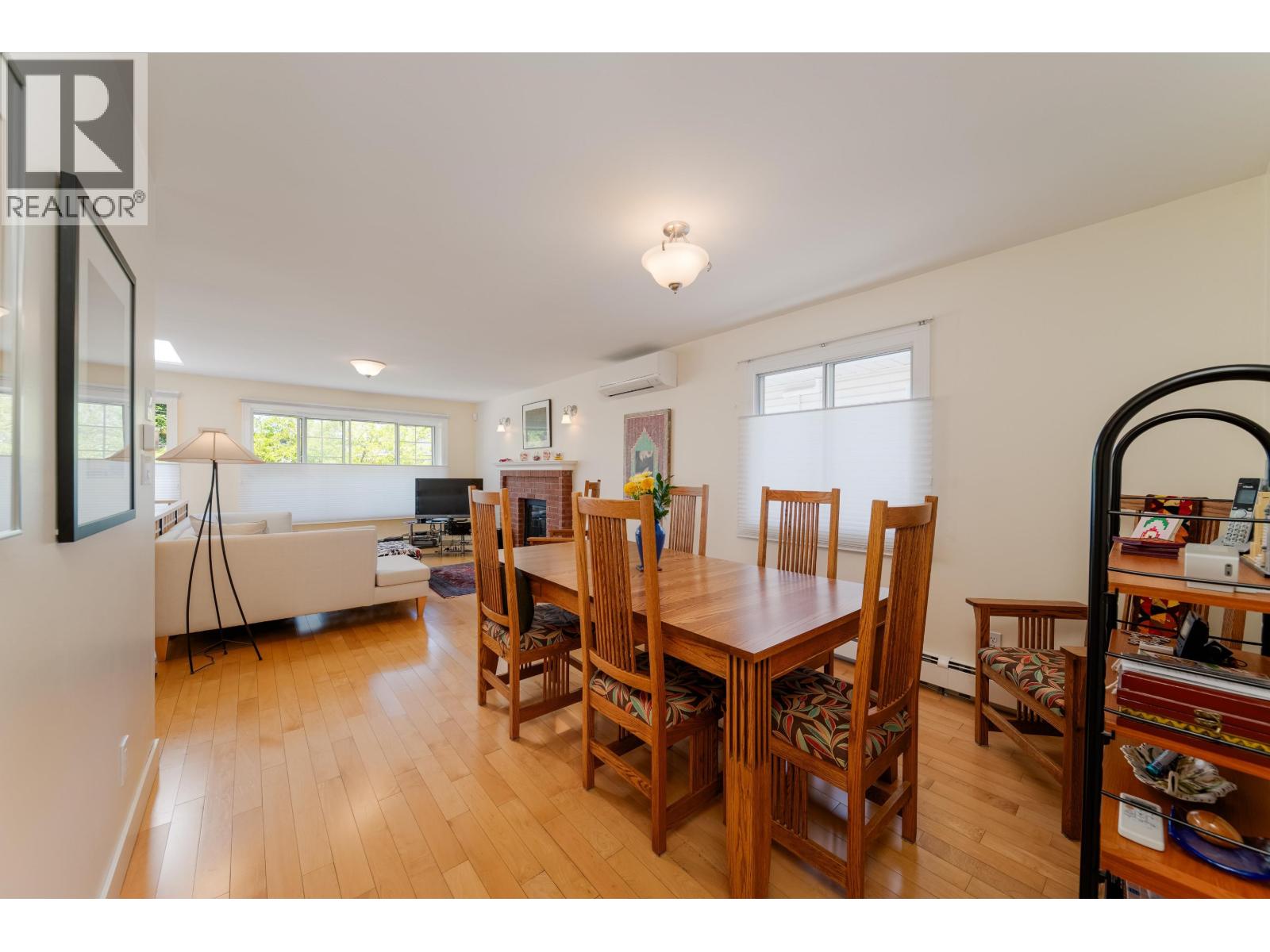 4432 Graveley Street, Burnaby, British Columbia  V5C 3T8 - Photo 7 - R3133473