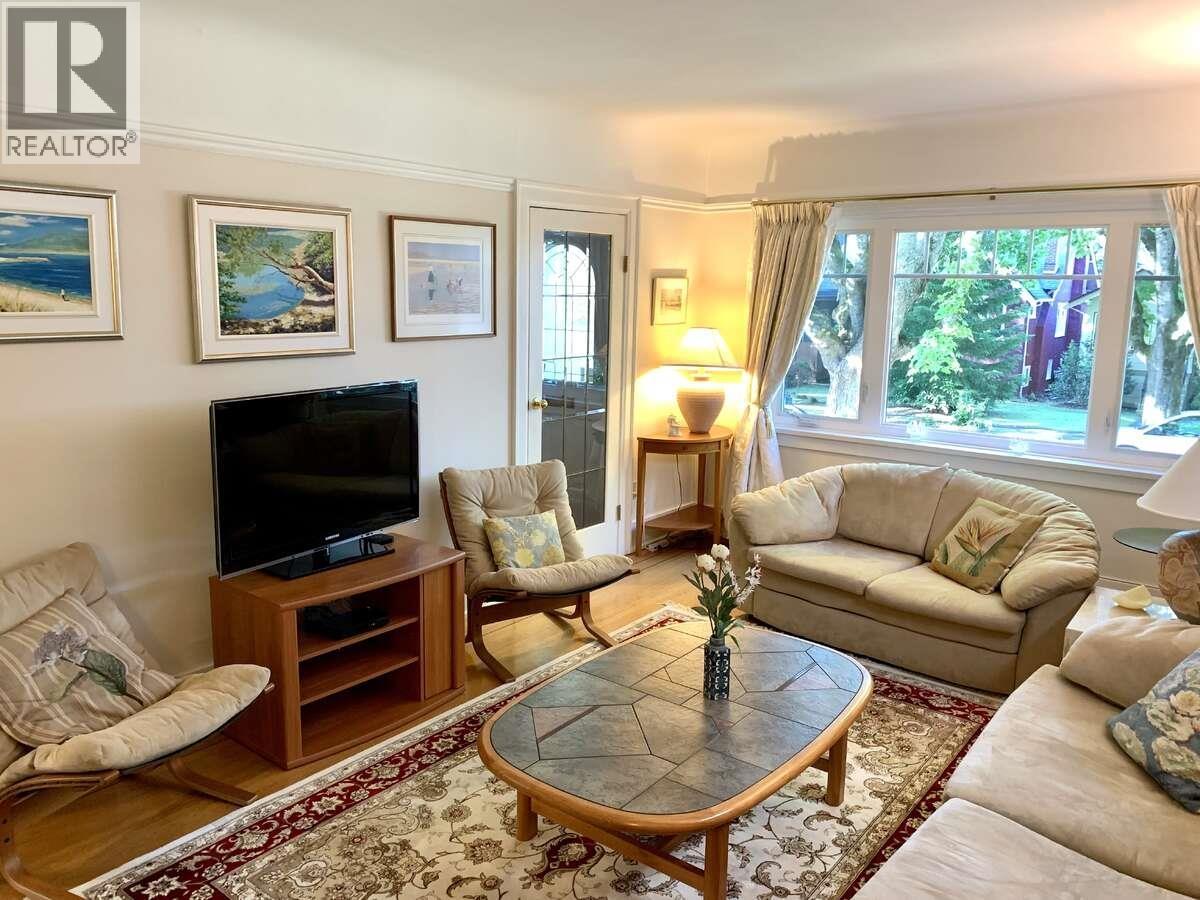 3974 W 18th Avenue, Vancouver, British Columbia  V6S 1B7 - Photo 8 - R3133520