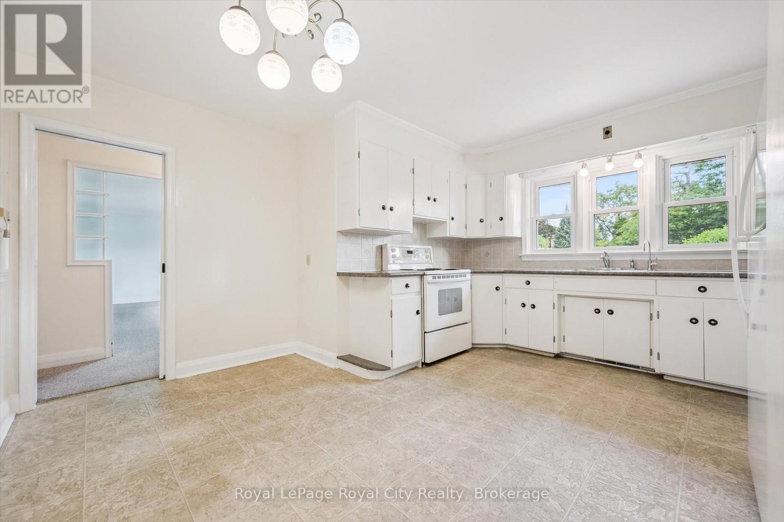 4 Campion Avenue, Guelph, Ontario  N1H 5L3 - Photo 14 - X13416886