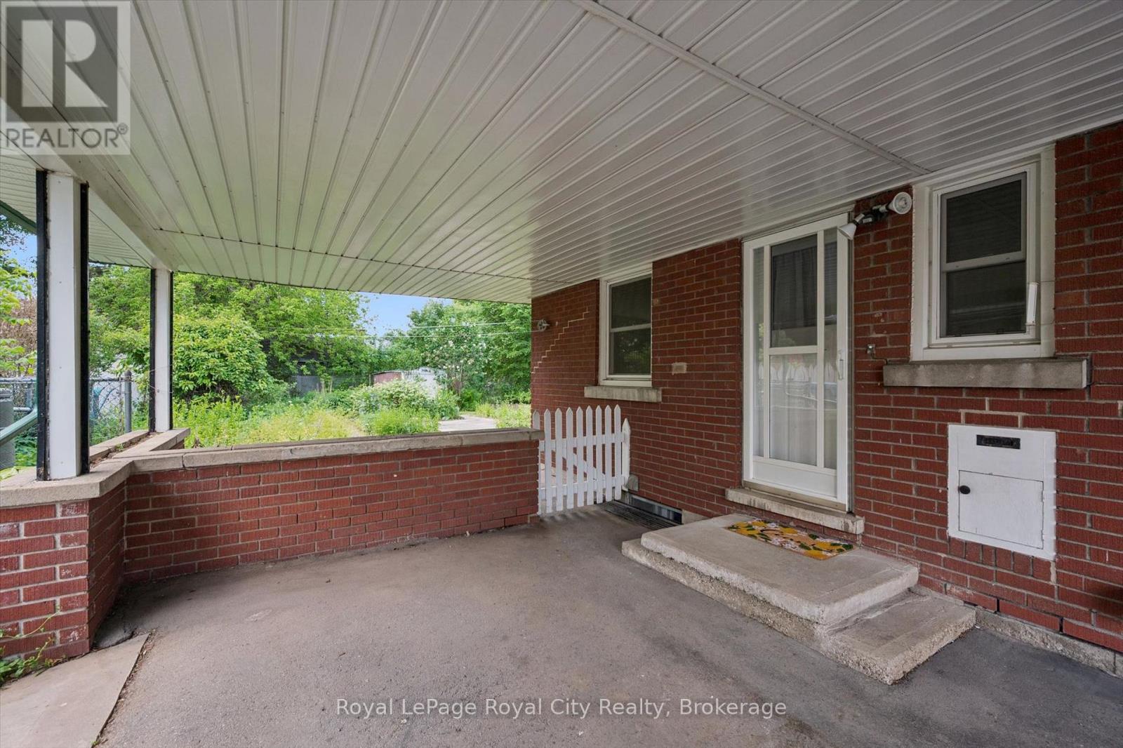 4 Campion Avenue, Guelph, Ontario  N1H 5L3 - Photo 33 - X13416886