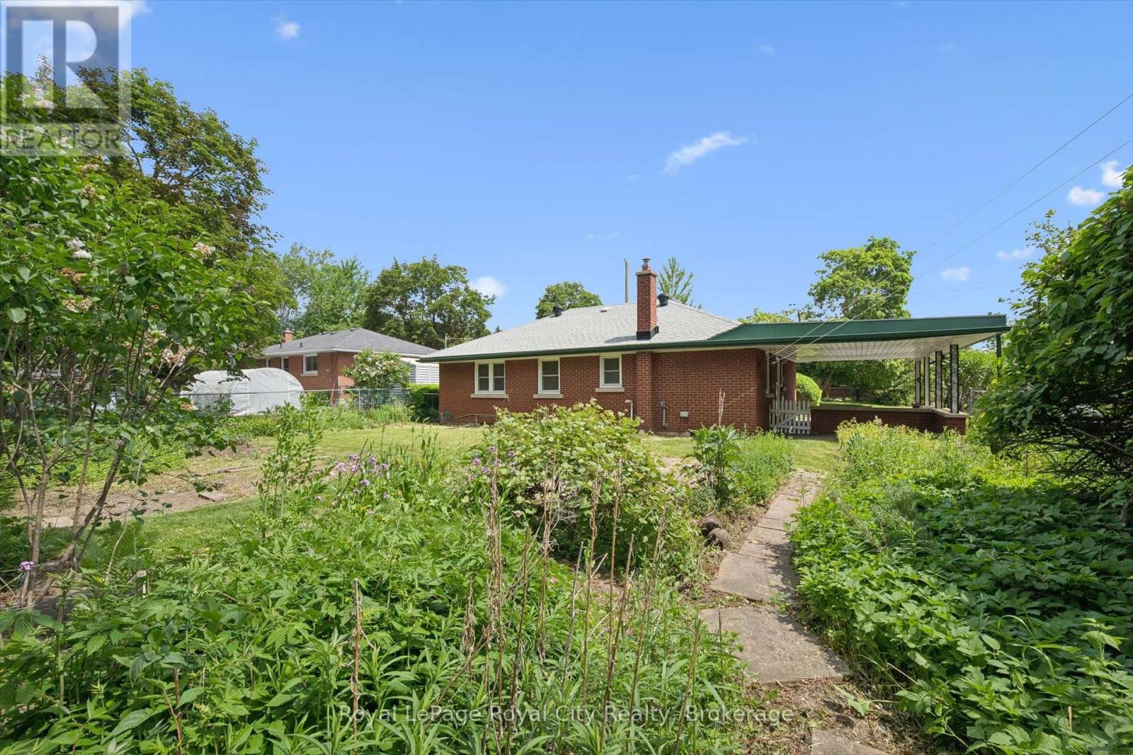 4 Campion Avenue, Guelph, Ontario  N1H 5L3 - Photo 38 - X13416886