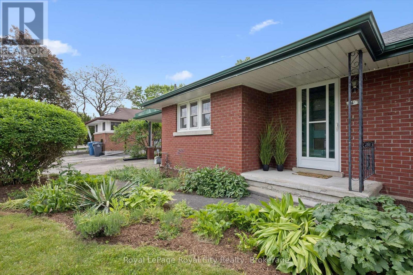 4 Campion Avenue, Guelph, Ontario  N1H 5L3 - Photo 42 - X13416886
