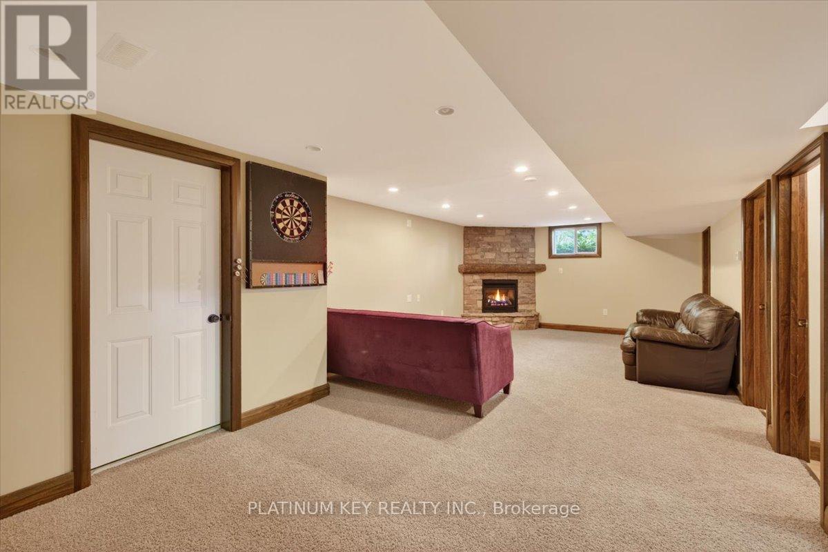 8271 Glengyle Drive, Strathroy-Caradoc, Ontario  N7G 3H3 - Photo 24 - X13414026