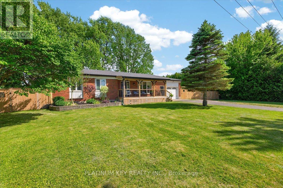 8271 Glengyle Drive, Strathroy-Caradoc, Ontario  N7G 3H3 - Photo 3 - X13414026