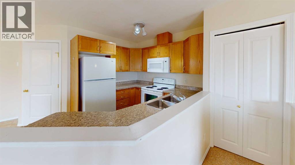 A, 9804 99 Street, Wembley, Alberta  T0H 3S0 - Photo 4 - A2319111