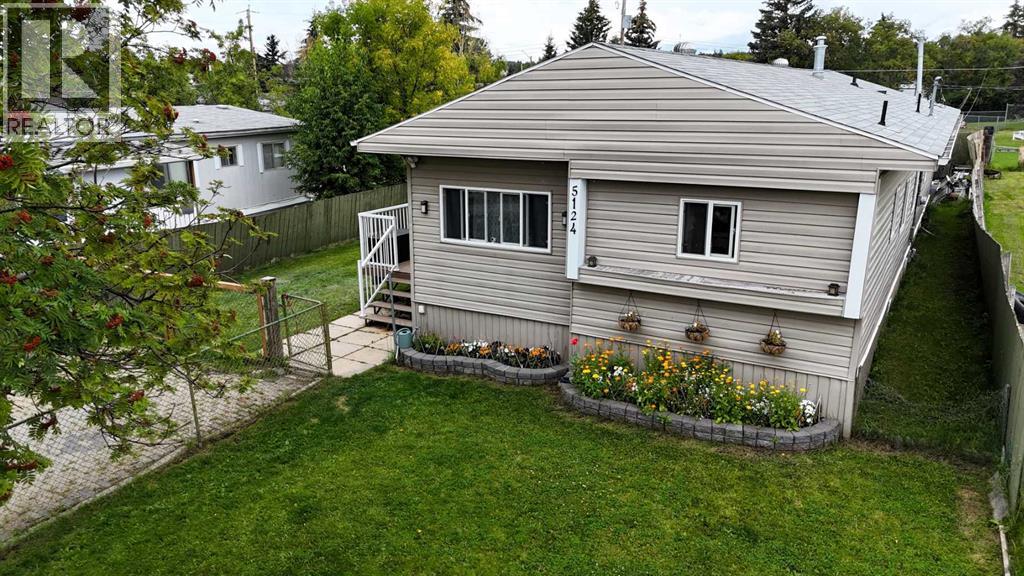 5124 8 Avenue, Edson, Alberta  T7E 1K6 - Photo 1 - A2248499