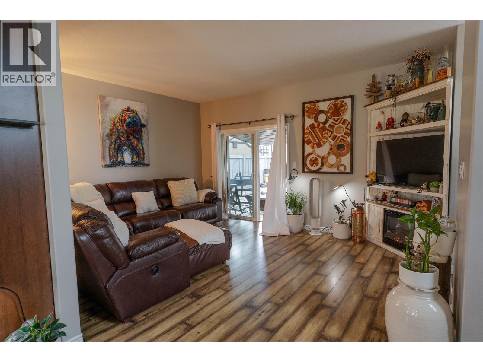 8803 113 Avenue, Fort St. John, British Columbia  V1J 0E2 - Photo 3 - R3133502