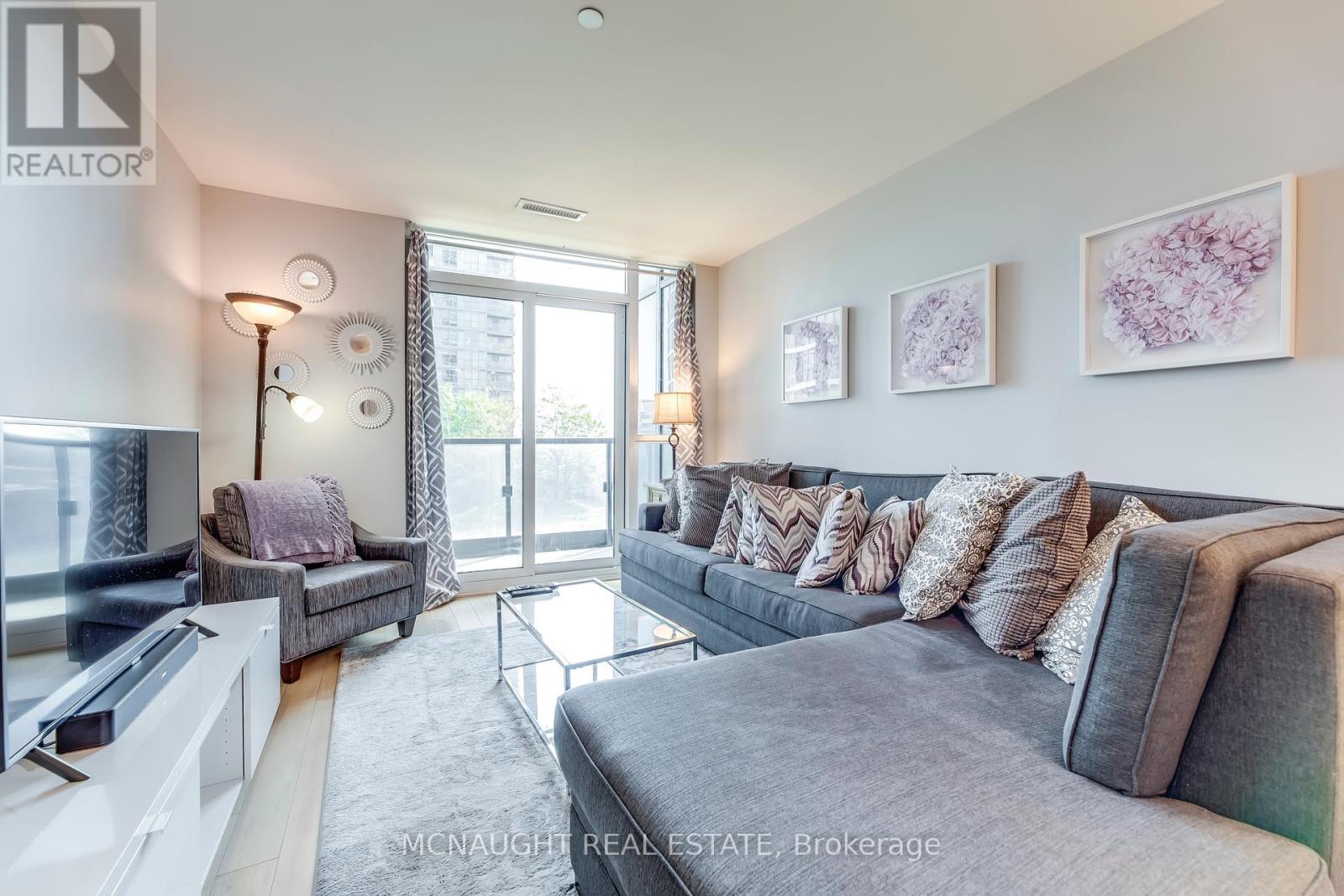 505 - 5 Valhalla Inn Road, Toronto, Ontario M9B 0B1 - Photo 13 - W13416792