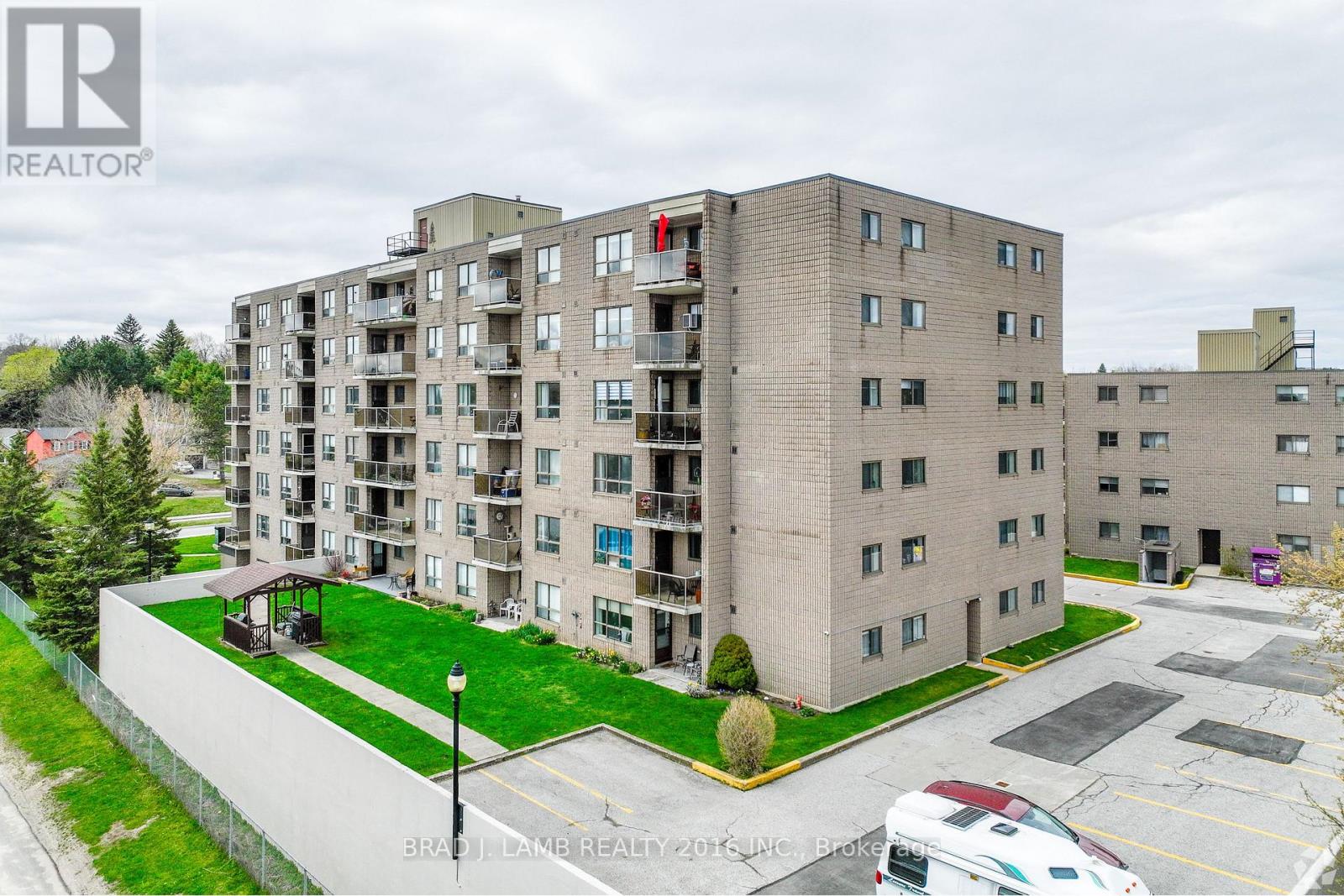604 - 35 BREDIN PARKWAY N, Orangeville, Ontario