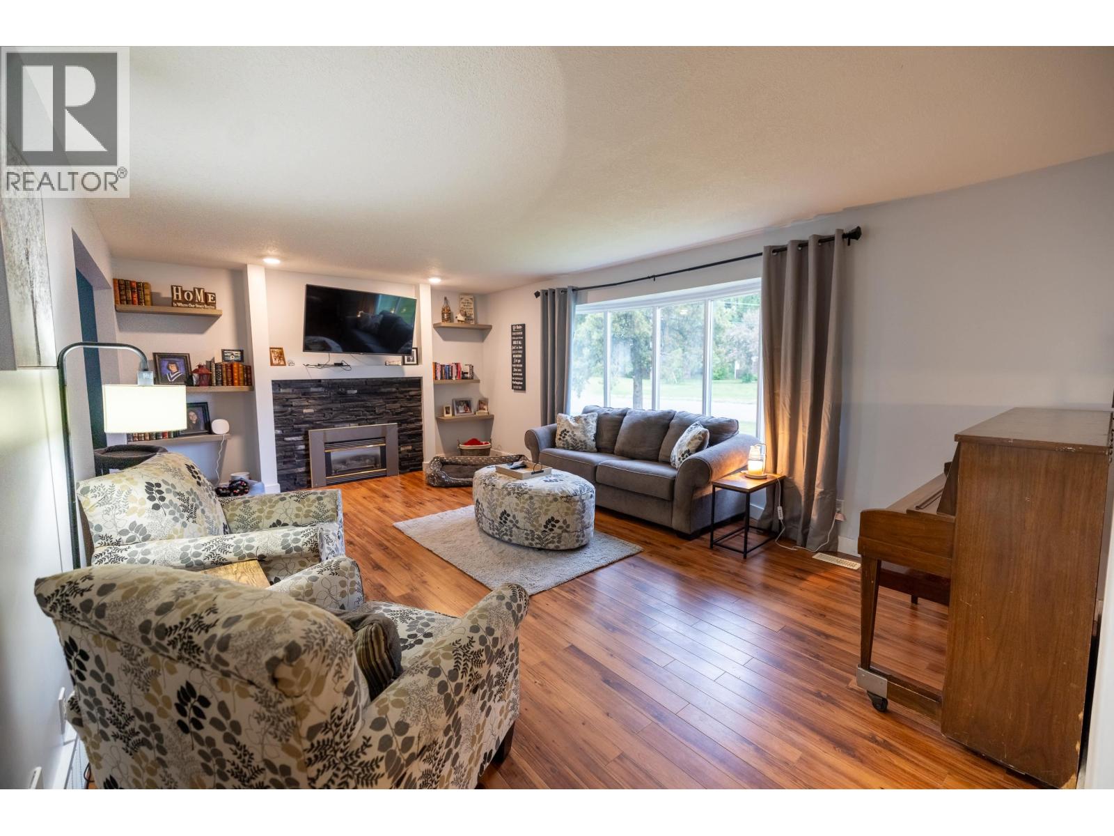 4327 Montgomery Crescent, Prince George, British Columbia  V2K 2E4 - Photo 8 - R3133477