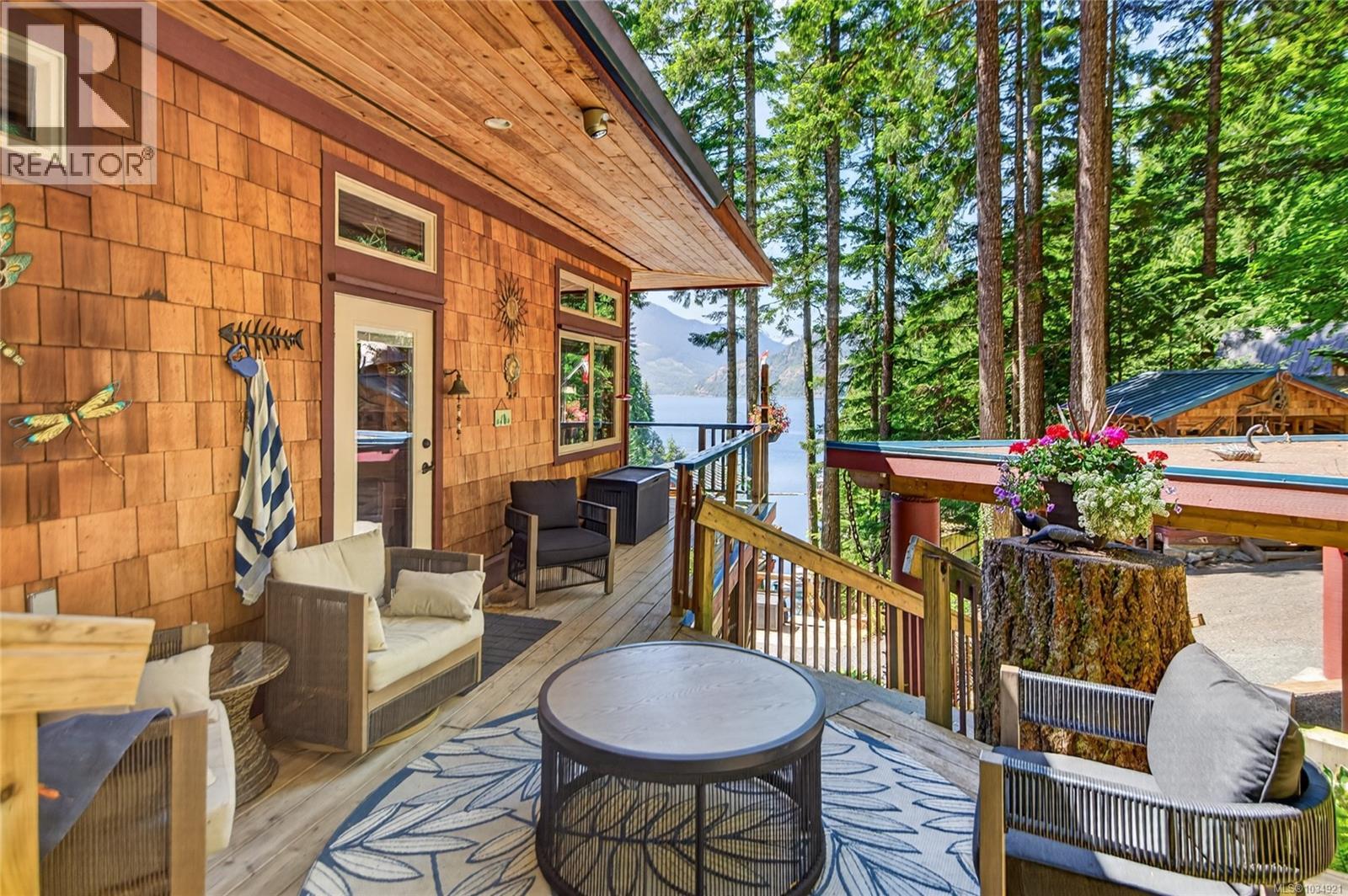 30 Baikie Dr, Campbell River, British Columbia  V9W 2C5 - Photo 36 - 1034921
