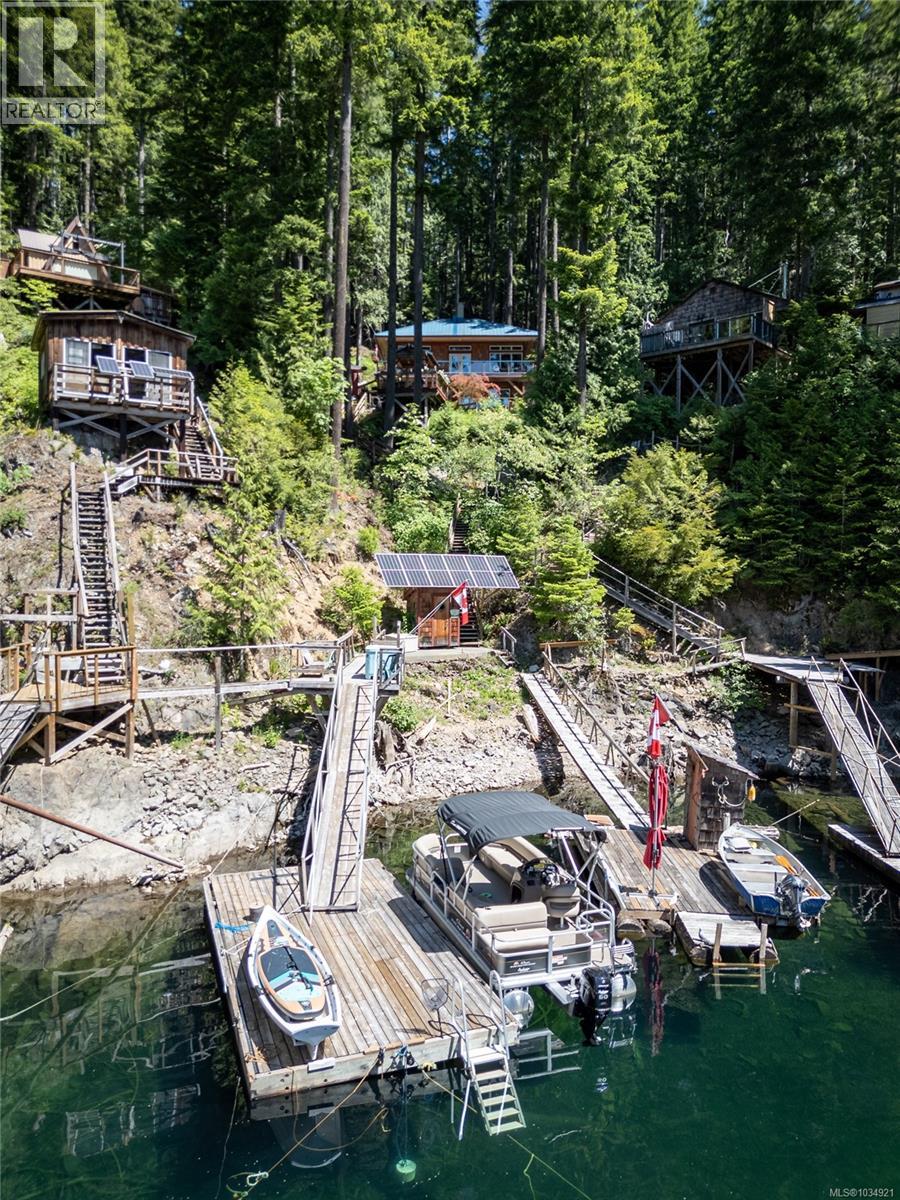 30 Baikie Dr, Campbell River, British Columbia  V9W 2C5 - Photo 60 - 1034921
