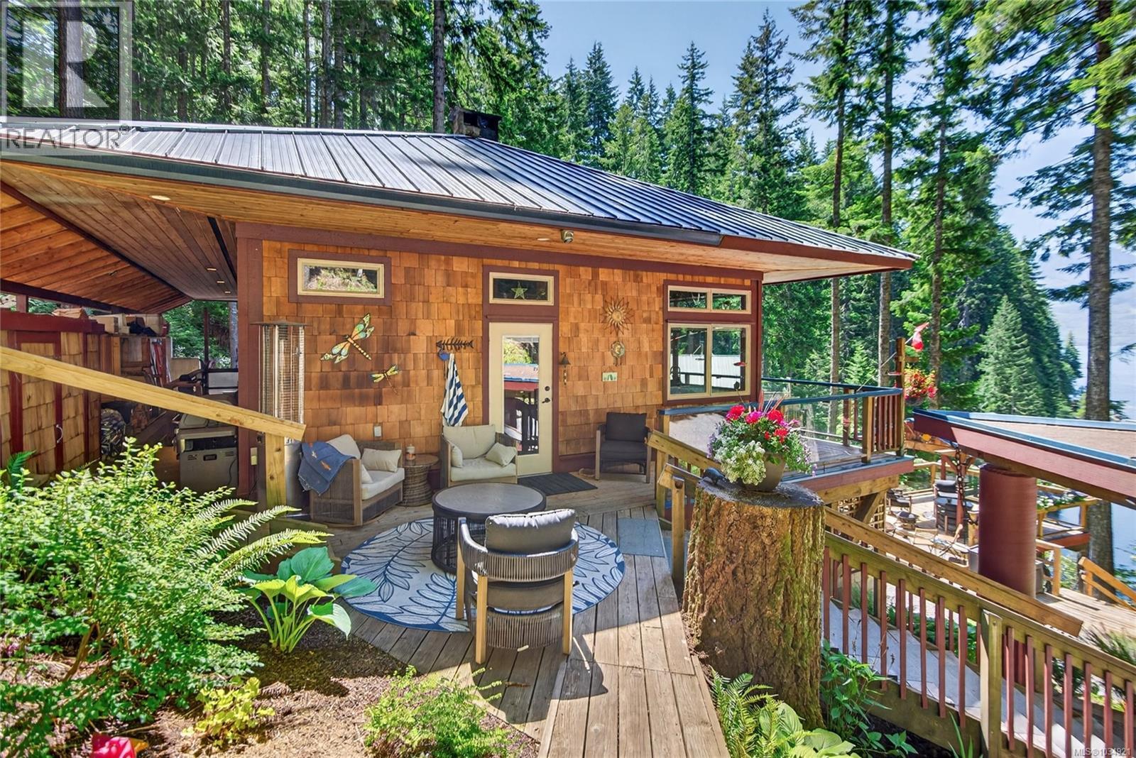 30 Baikie Dr, Campbell River, British Columbia  V9W 2C5 - Photo 34 - 1034921