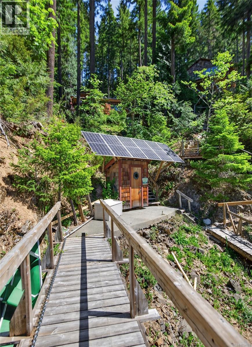 30 Baikie Dr, Campbell River, British Columbia  V9W 2C5 - Photo 68 - 1034921