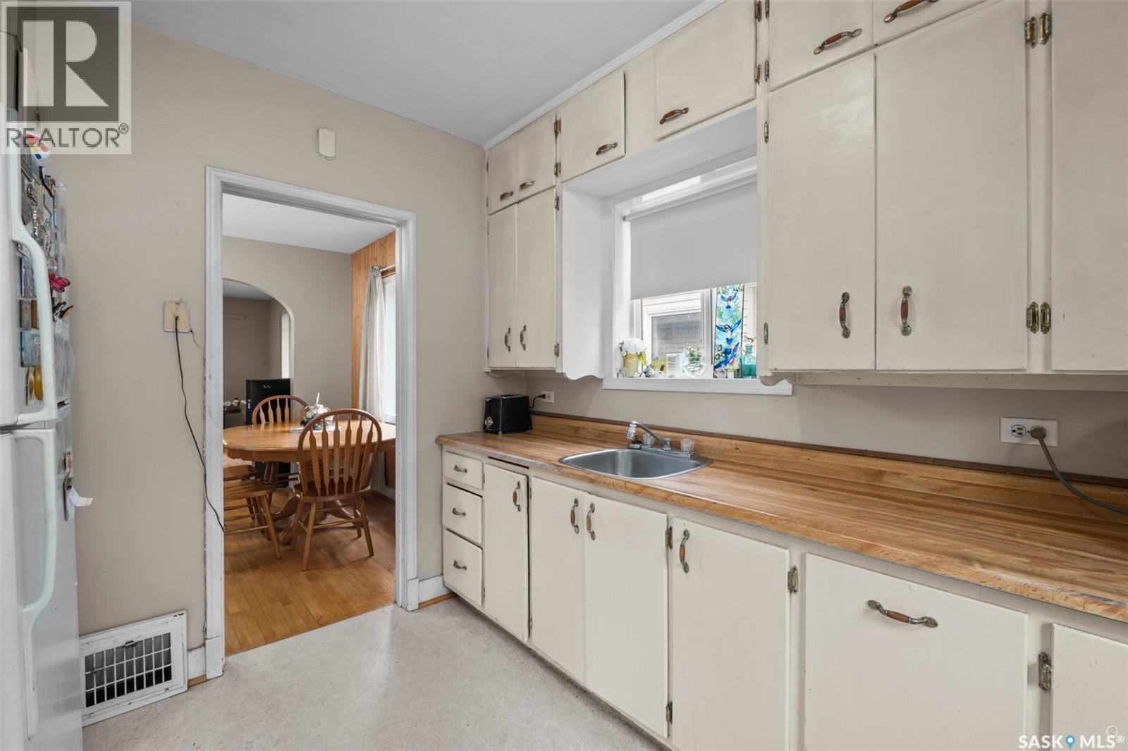 361 14th Street W, Prince Albert, Saskatchewan S6V 3L6 - Photo 8 - SK038691
