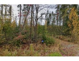 60 STAHLS ROAD, Huntsville, Ontario