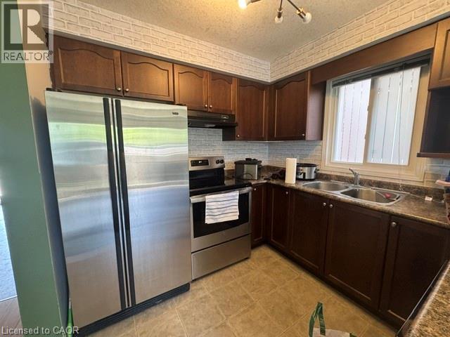 30 Tweedsdale Street, Kitchener, Ontario  N2R 1W1 - Photo 12 - 40837870