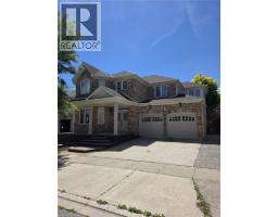 180 ARTHUR FACH Drive, cambridge, Ontario