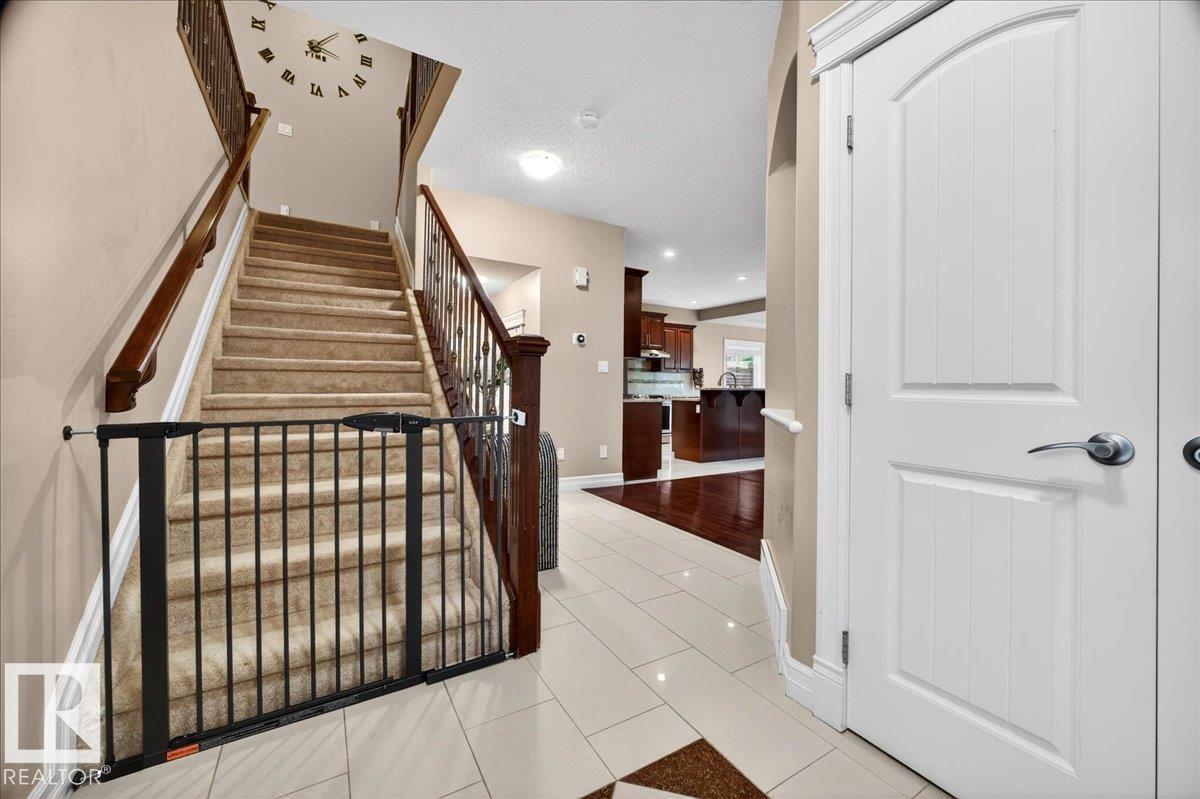 1326 Cunningham Dr SW, Edmonton, Alberta  T6W 0R8 - Photo 16 - E4492518