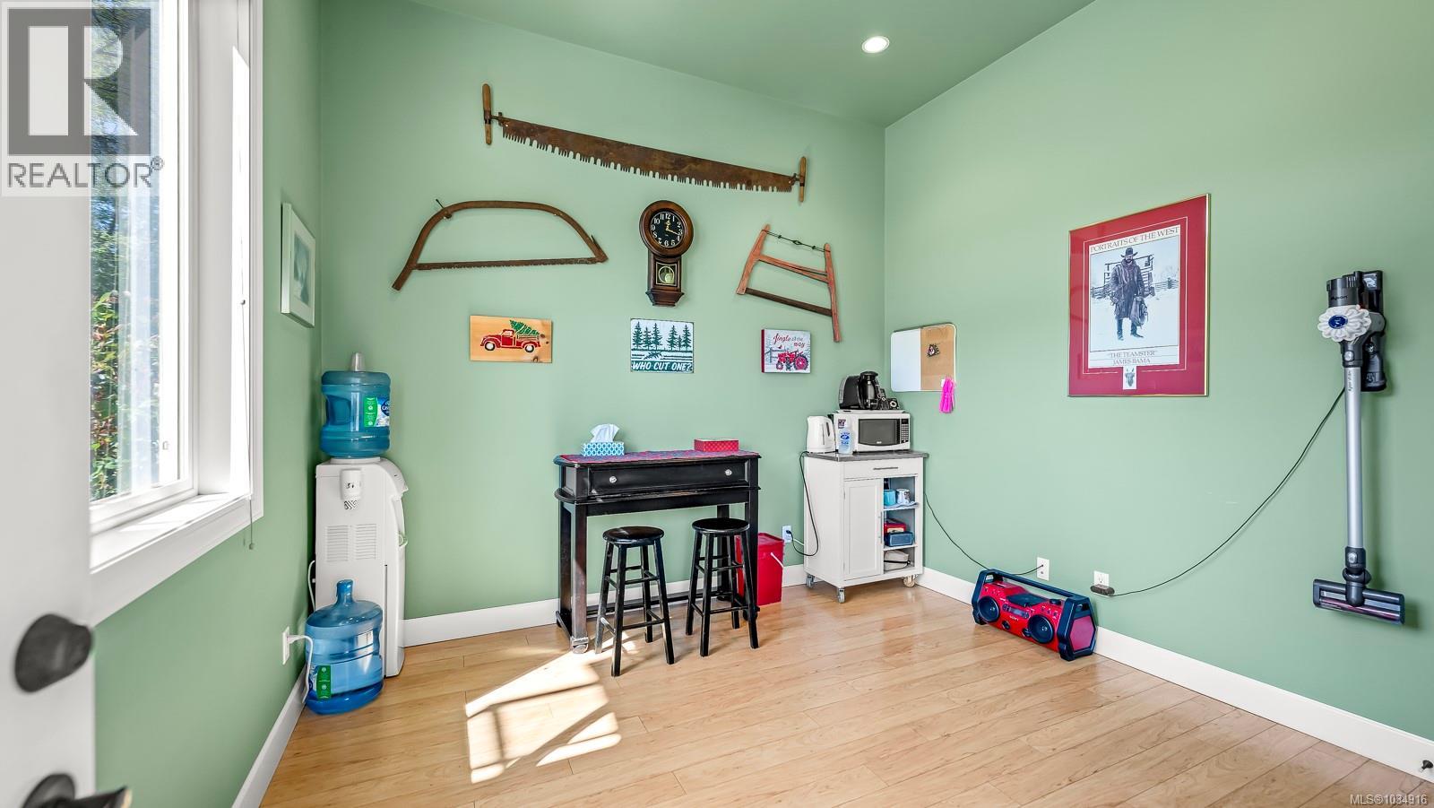 6077 Todd Rd, Courtenay, British Columbia  V9J 1P4 - Photo 38 - 1034916