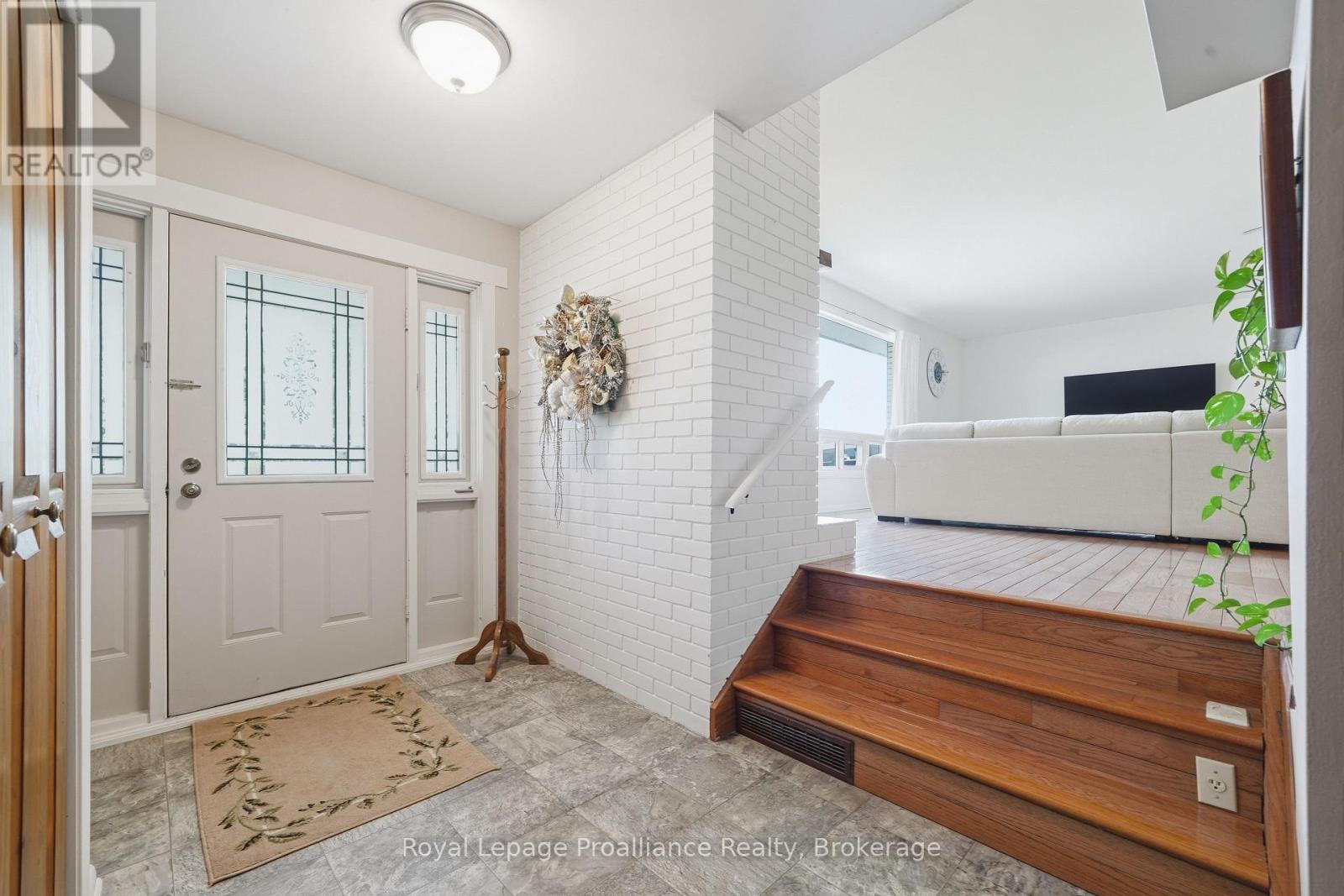 445 Highway 49, Prince Edward County, Ontario  K0K 2T0 - Photo 5 - X13417184