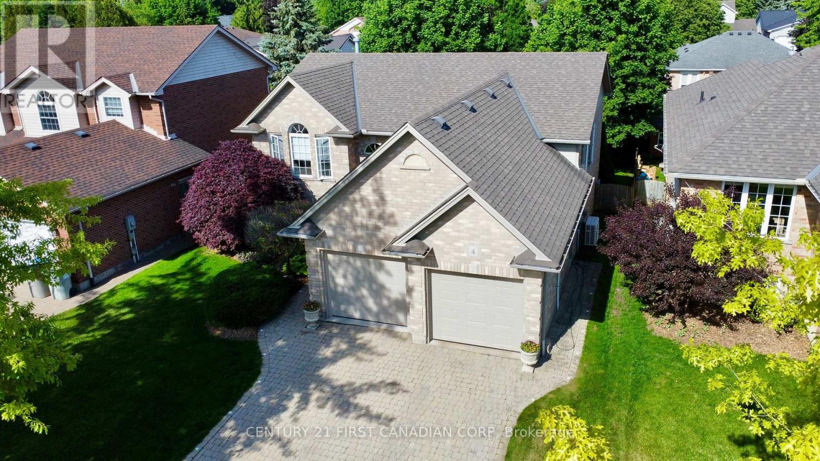 4 Oakwood Court, St. Marys, Ontario  N4X 1B3 - Photo 1 - X13417032