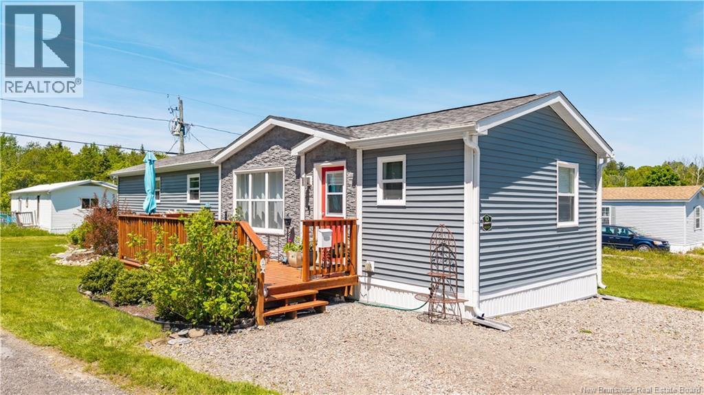 2 Wildwood Street, St. Stephen, New Brunswick  E3L 2Z5 - Photo 2 - NB135683