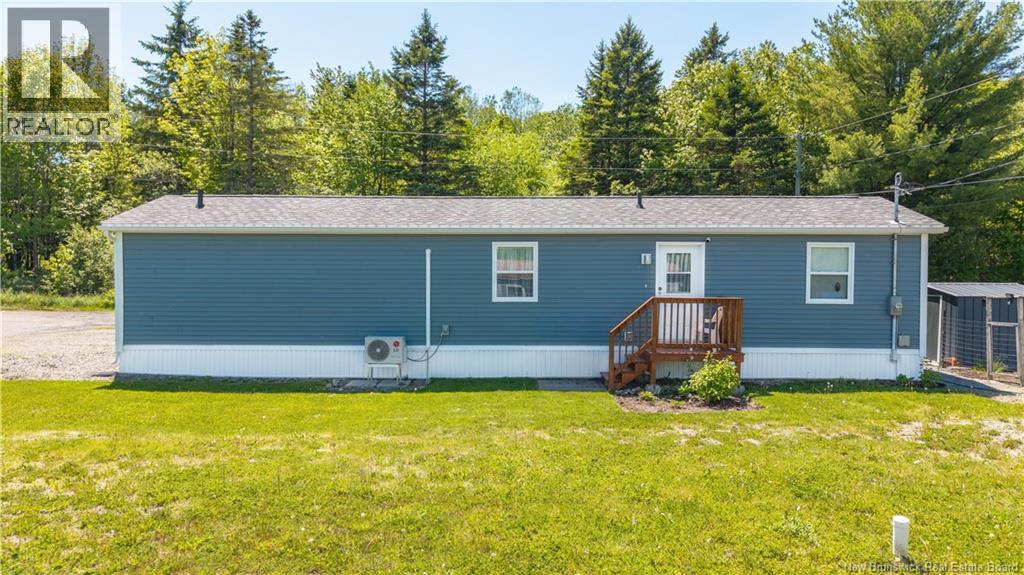 2 Wildwood Street, St. Stephen, New Brunswick  E3L 2Z5 - Photo 37 - NB135683