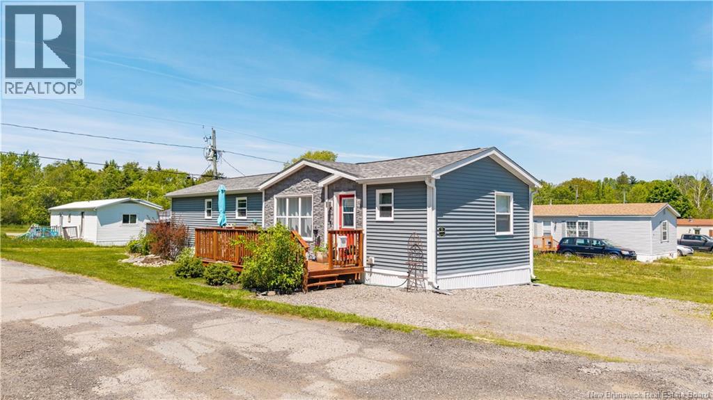 2 Wildwood Street, St. Stephen, New Brunswick  E3L 2Z5 - Photo 35 - NB135683