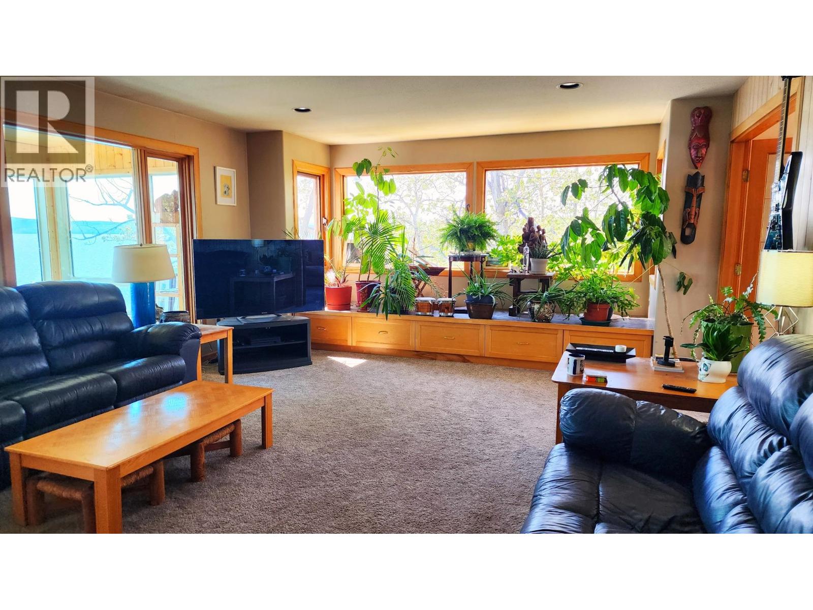 6235 Colleymount Road, Burns Lake, British Columbia  V0J 1E2 - Photo 16 - R3127907