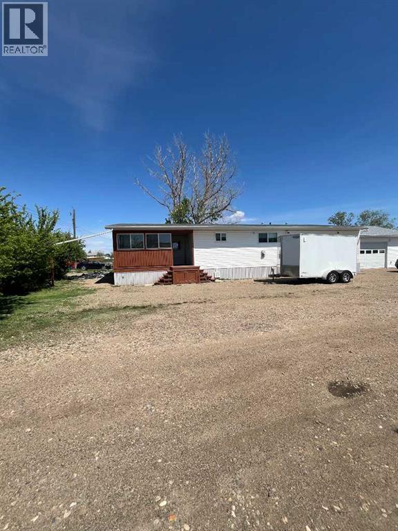 204 6 Street, Suffield, Alberta